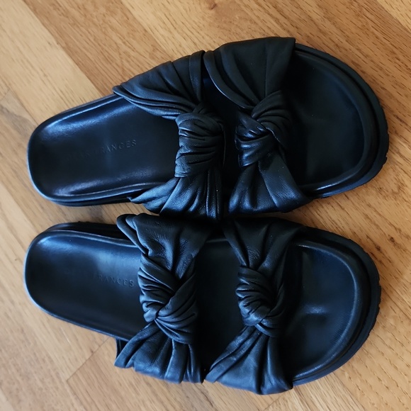 Dear Frances Tye Slides - Picture 3 of 6